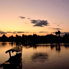 Srinagar Dal lake